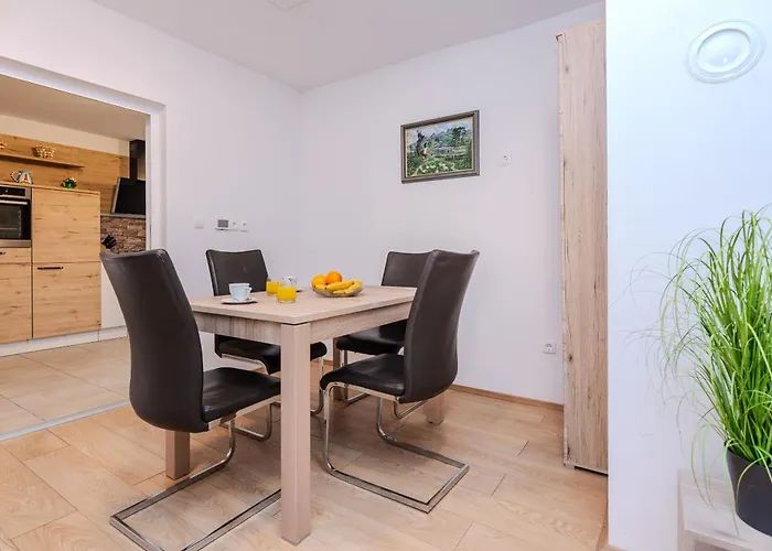 Ferienhaus House Loncar Vir