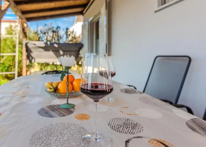 Ferienhaus House Loncar *