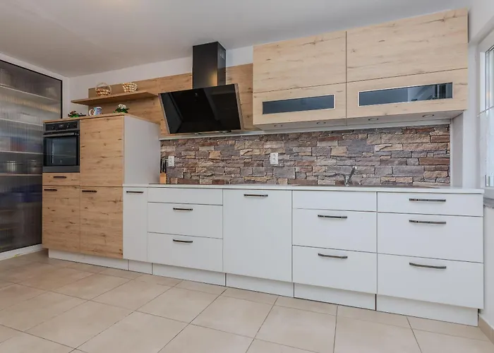 Ferienhaus House Loncar *