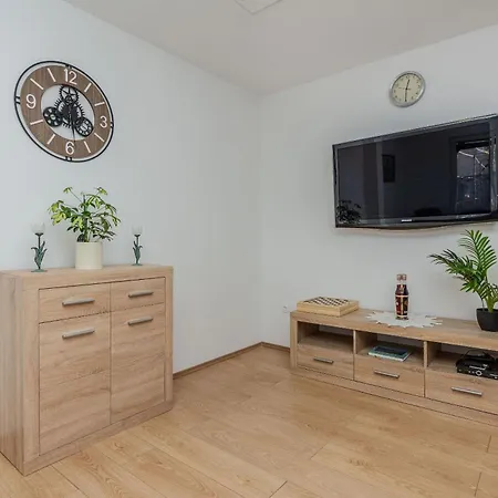 度假居 House Loncar